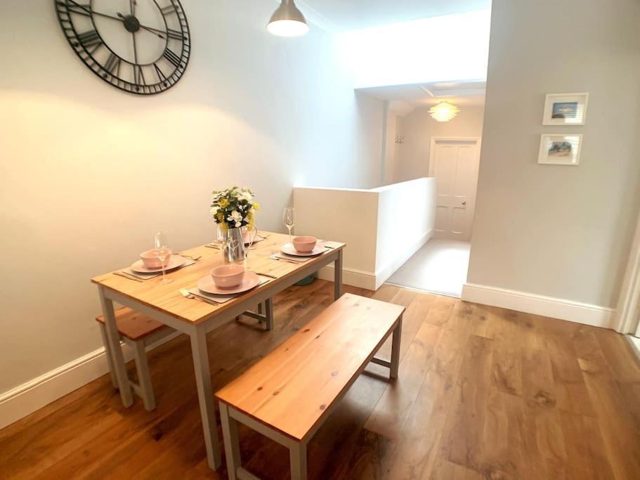 A Beautiful And Stylish 2 Bed Flat Close To Beach Bournemouth Kültér fotó
