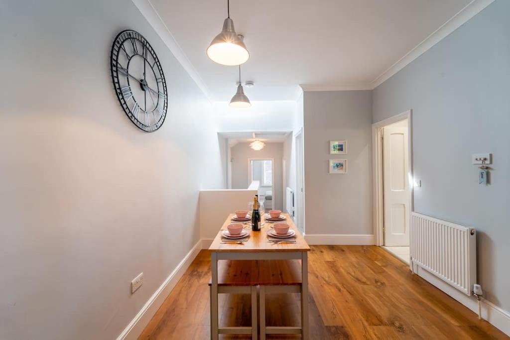 A Beautiful And Stylish 2 Bed Flat Close To Beach Bournemouth Kültér fotó